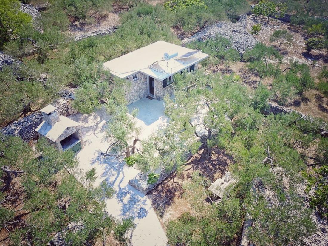 Secluded Holiday House Povlja, Brac - 14500 Buitenkant foto